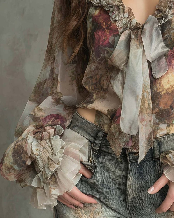 SAVANNAH – ROMANTISCHE BLOOM BLOUSE MET STRIK