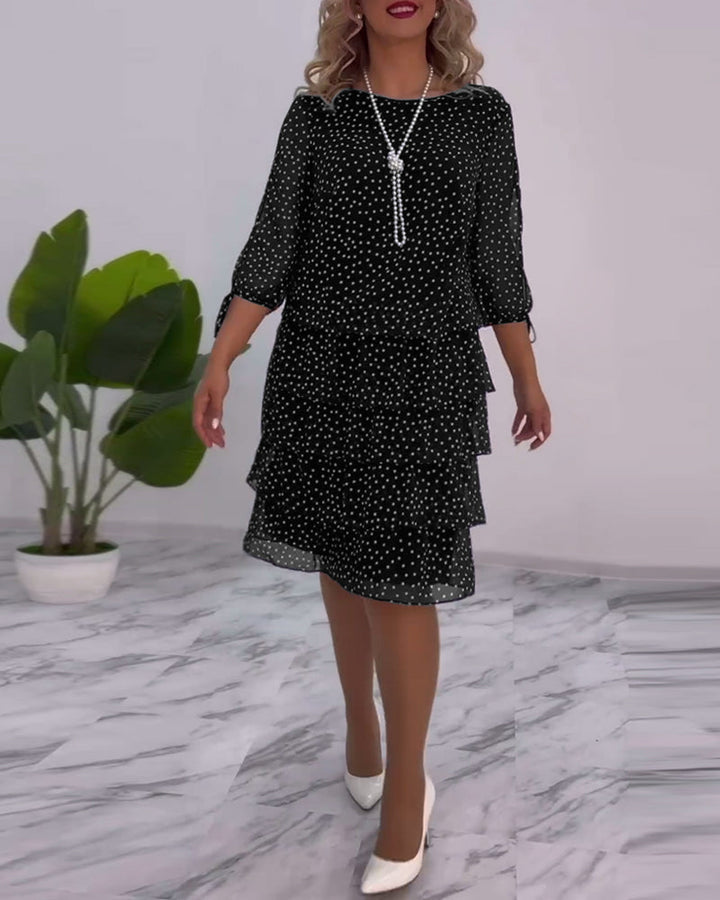 CLARA – ELEGANTE GEDEKTE POLKADOT-JURK