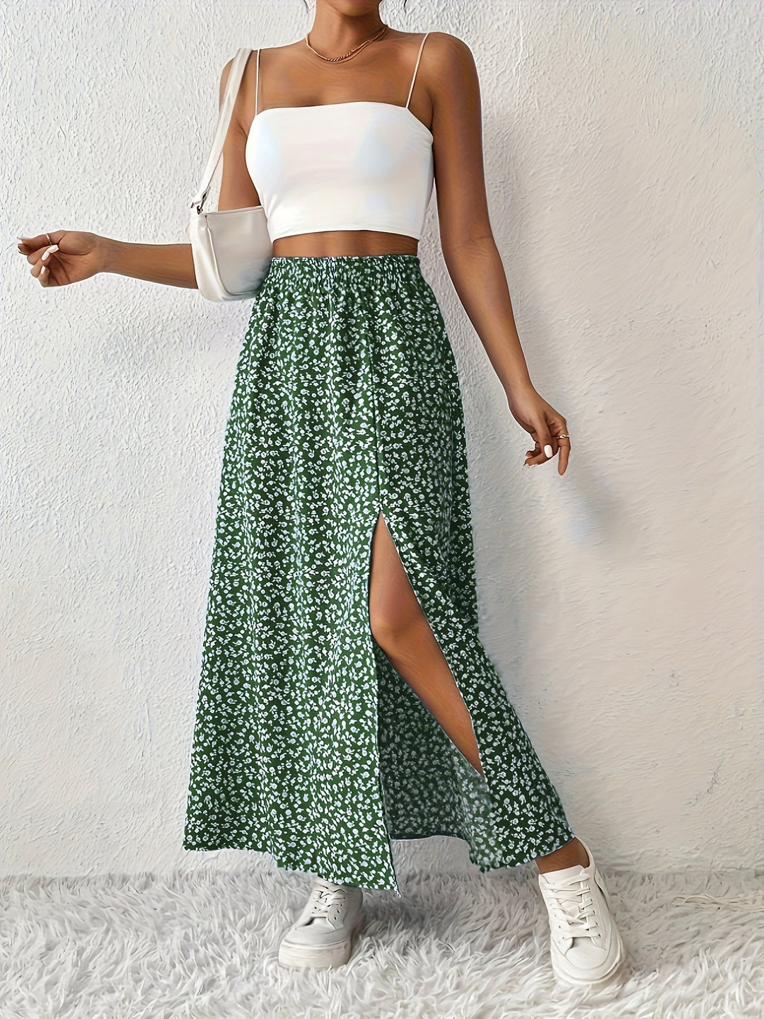 GILLIAN – BREEZY CHARM MAXIROK