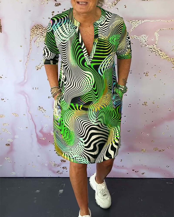 Abigail™ | Kleurrijke V-hals jurk