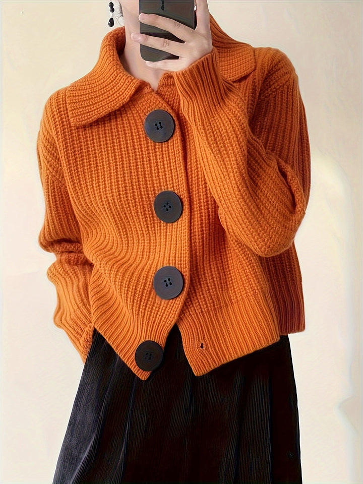 HARPER – CARDIGAN MET STATEMENTKNOPEN