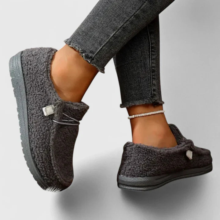 ARYA – BEHAAGLIJKE SHERPA SLIPPERS