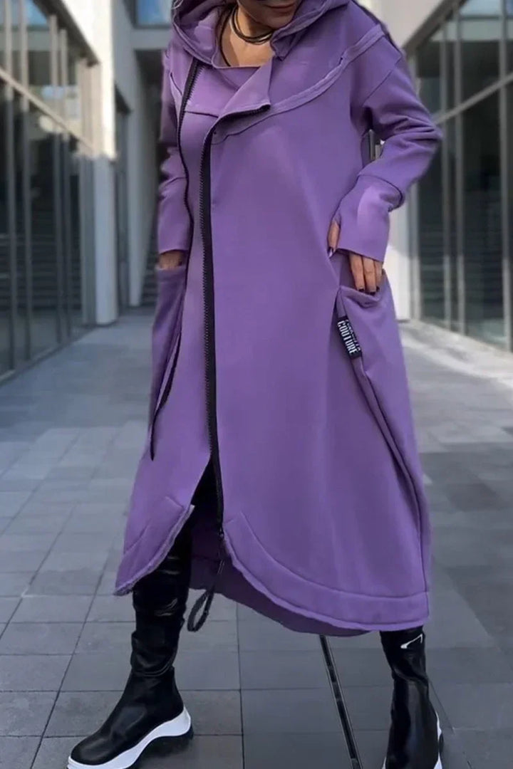 LILIANE – MODERNE LANGE COAT MET CAPUCHON