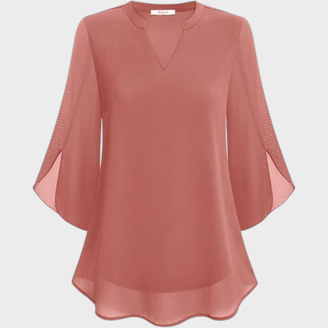 ELENA – ELEGANTE BLOUSE MET V-HALS EN LUCHTIGE UITSTRALING