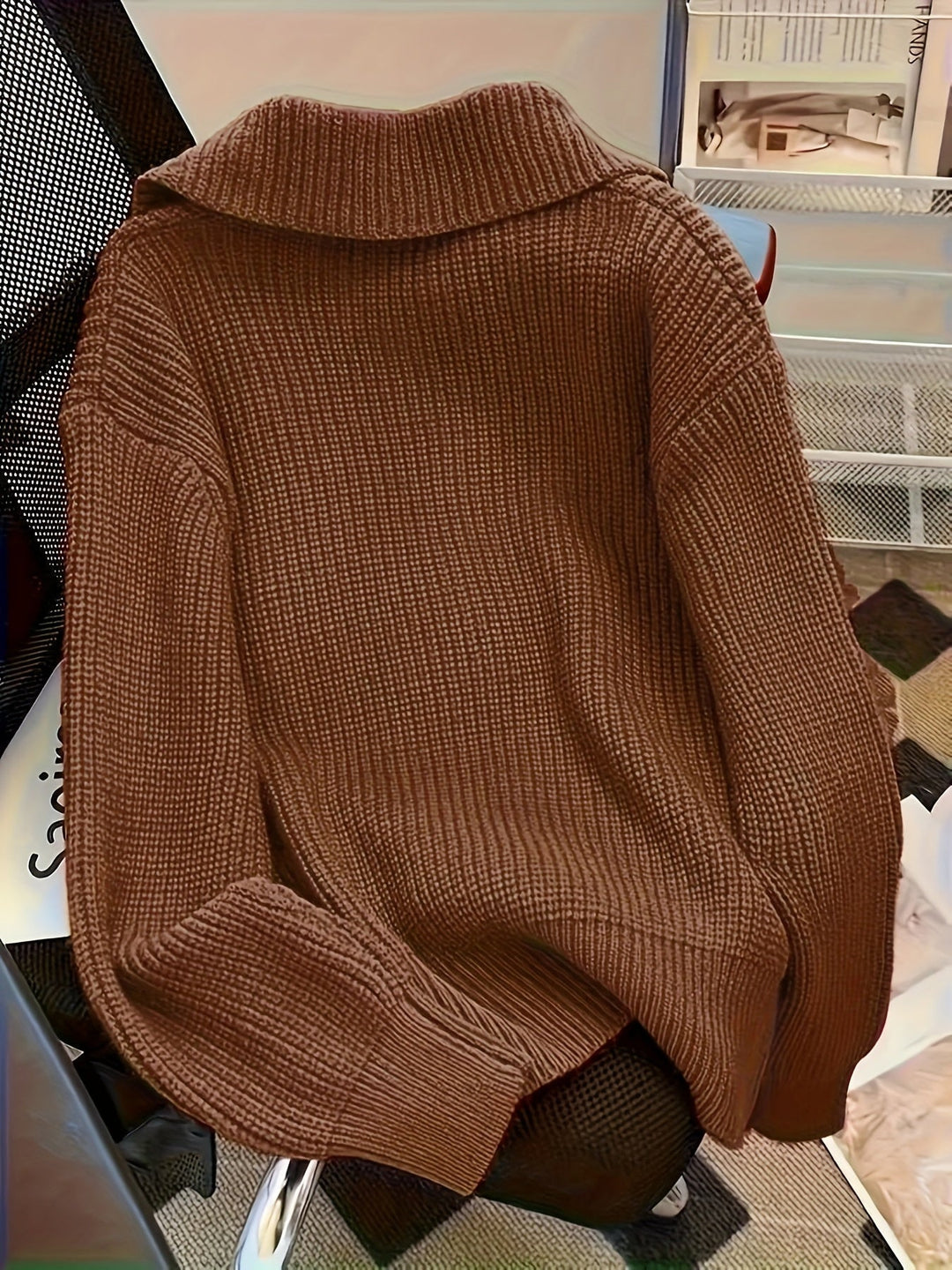 HARPER – CARDIGAN MET STATEMENTKNOPEN