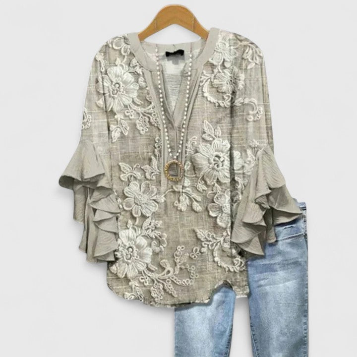 RENATA – LUCHTIGE V-HALS BLOUSE