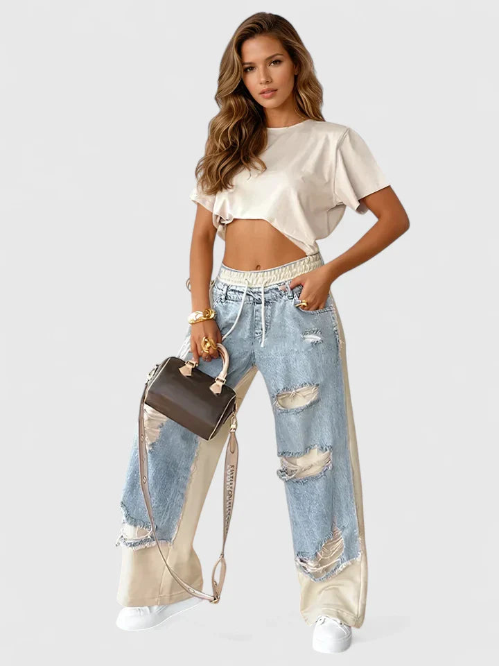 JOSIE – STREETWEAR DENIM MET TREKKOORD EN TWEETONIGE PANELS