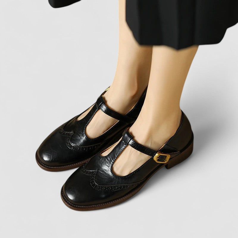 NICOLE – VINTAGE T-STRAP LEDEREN SCHOENEN