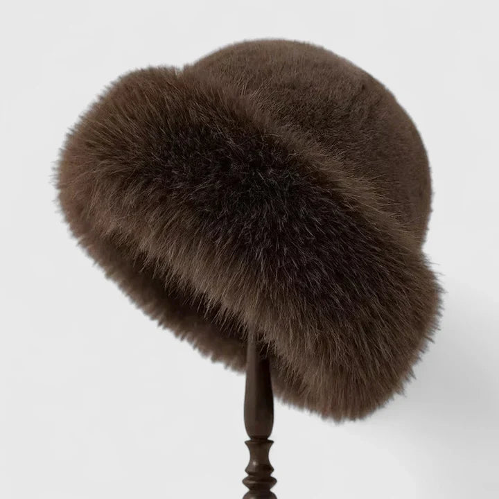 ANDREA – LUXE FAUX FUR WINTERMUTS