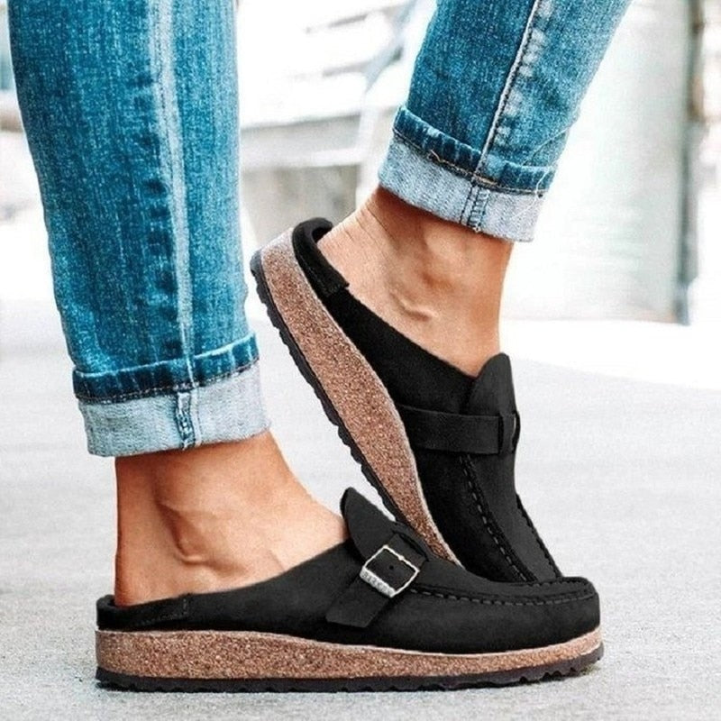 HAILEY – KLASSIEKE SUEDE LOAFERS