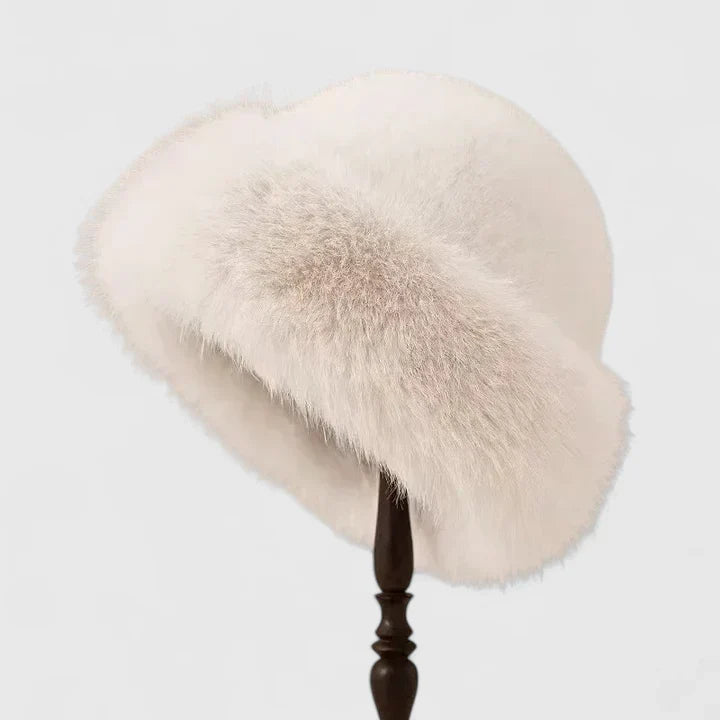ANDREA – LUXE FAUX FUR WINTERMUTS