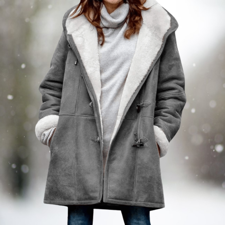 MIRANDA – GEZELLIGE WINTER JAS MET CAPUCHON