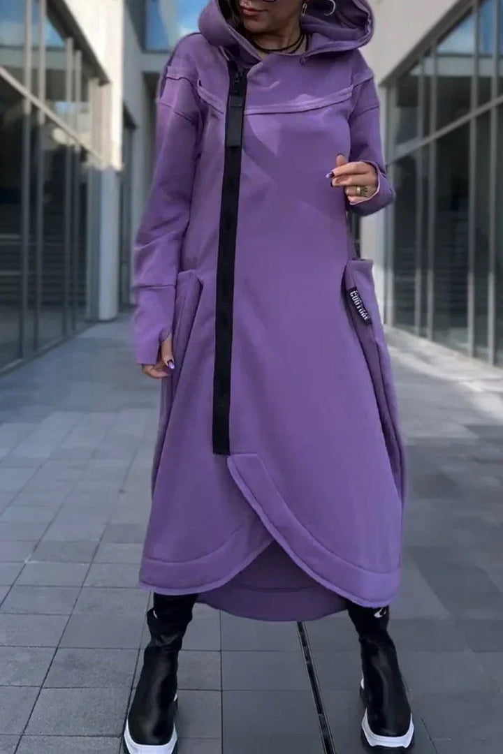 LILIANE – MODERNE LANGE COAT MET CAPUCHON