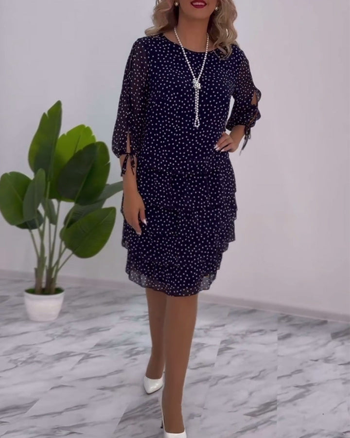 CLARA – ELEGANTE GEDEKTE POLKADOT-JURK