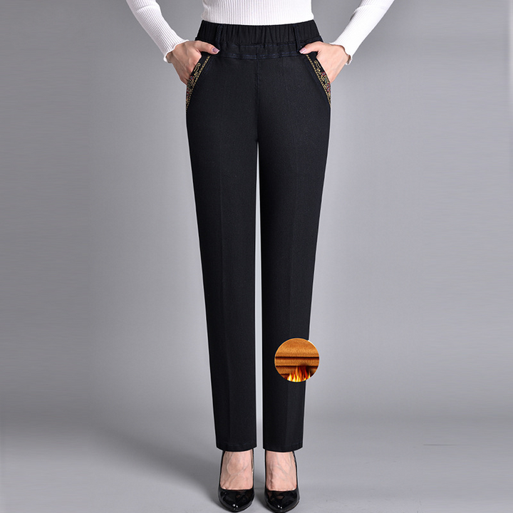 CLARA – KLASSIEKE BROEK MET RECHTE PIJP